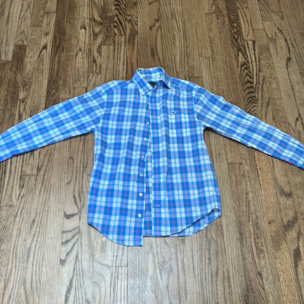 Vineyard Vines button down